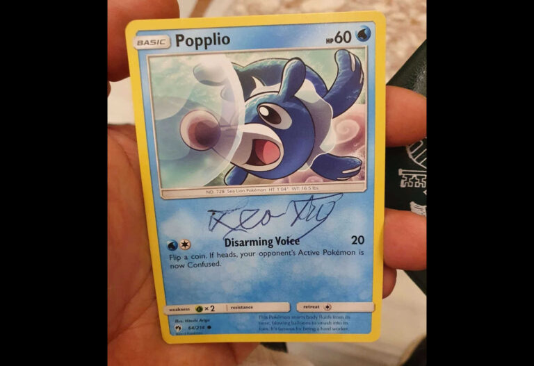 「教皇直筆サイン入り！ポケモンカード驚愕登場」