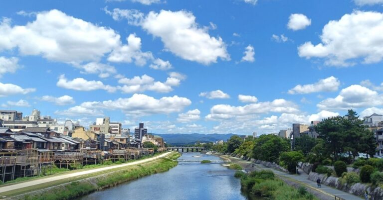 「37歳公務員、転職3か月で気づく」