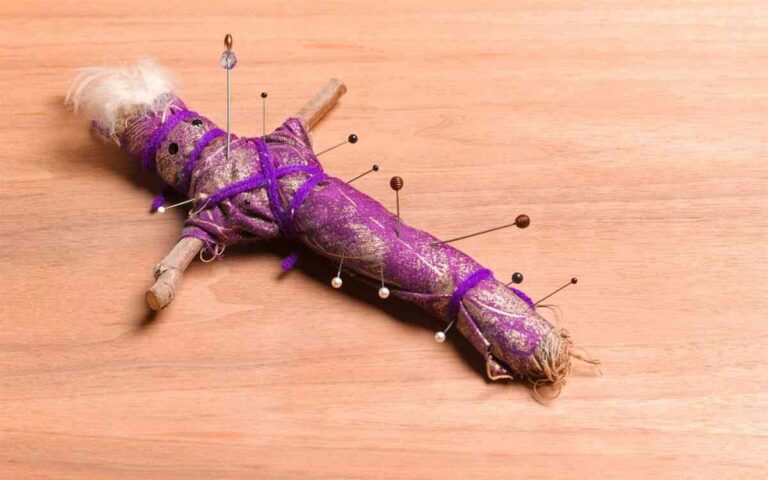 「私を虫けらのように扱った愚者共が許せない」女子生徒の前でパンツを降ろされたことも…27歳の青年に『同級生の皆殺し』を決意させた“いじめの記憶”（平成3年） |