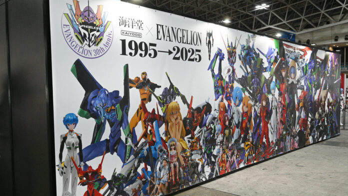 「エヴァ30周年！魅力満載の造形作品に迫る」