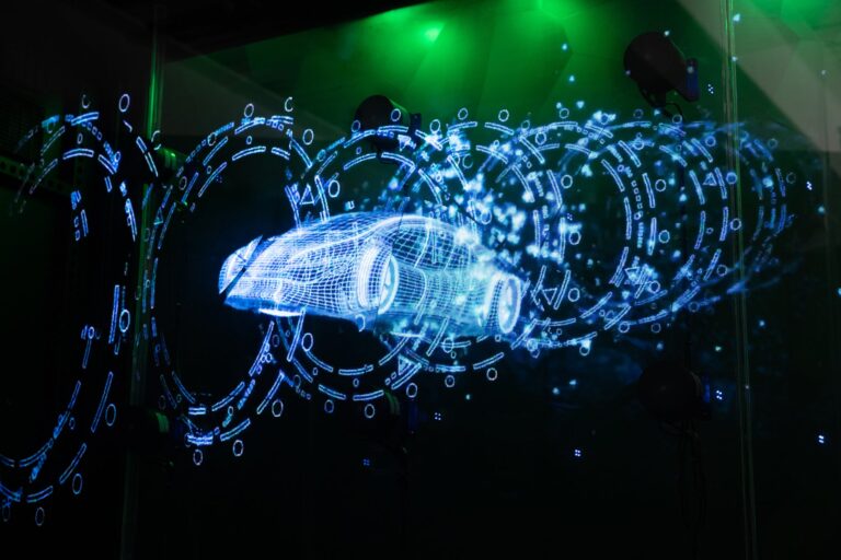 「国内初！超大型3Dホログラム登場」