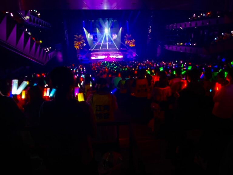 ≒JOY全国ツアー2025が大阪でスタート！新曲初披露とファイナル日程発表。