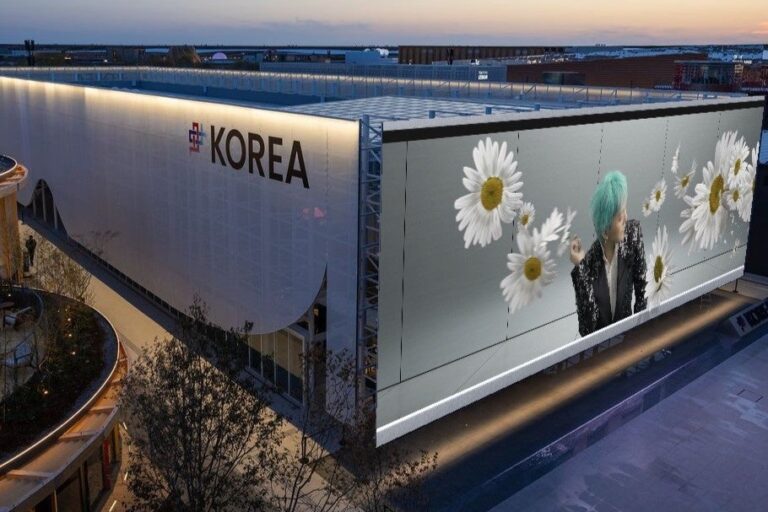 「G-DRAGON大阪展、FC先行チケット即完売！」