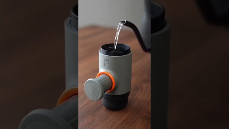 「小型エスプレッソメーカーで節約法！」