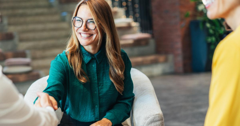 「面接官と心をつかむ6つの秘訣！」