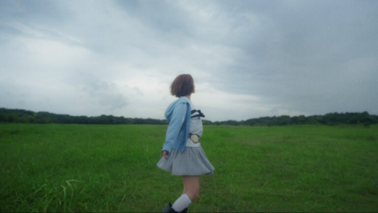 ユキノ、新曲「惑星人間」のMV公開！朝夜の対比が話題に🎶✨