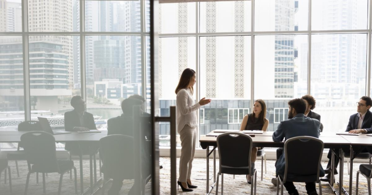 「Z世代活躍の秘訣は『忙しさ幻想』捨てること」