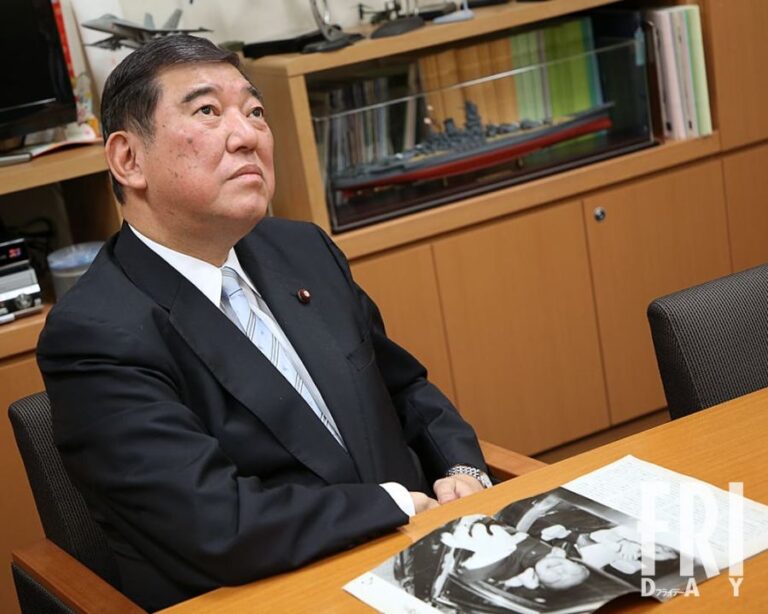 ガソリン暫定税率廃止で「新税検討」にSNSは大炎上 石破政権は「国民より財務省」の正体（FRIDAY） – Yahoo!ニュース