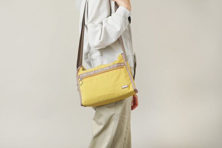 新登場！雨に強いVASKAのショルダーバッグ