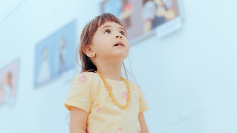 「美術館初来館は6〜12歳！若年層調査結果公開」