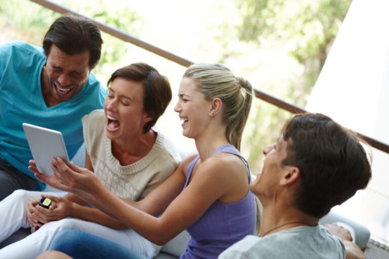 「笑い療法で不安軽減、満足度アップ！」