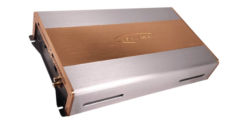 「アークオーディオ、車載AB級新作発表！」