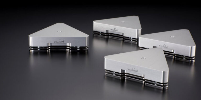 「吊り構造」採用の新インシュレーター登場！