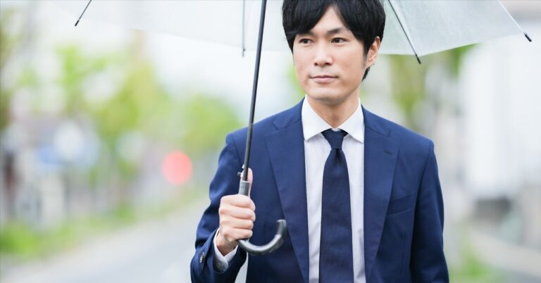 「雨の日は静かな人の勝負日！」✨就活成功の秘訣はここに💼☔