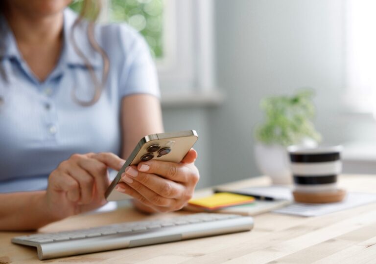 「LINEの「ねえねえ」がうざい？連絡術を伝授！」