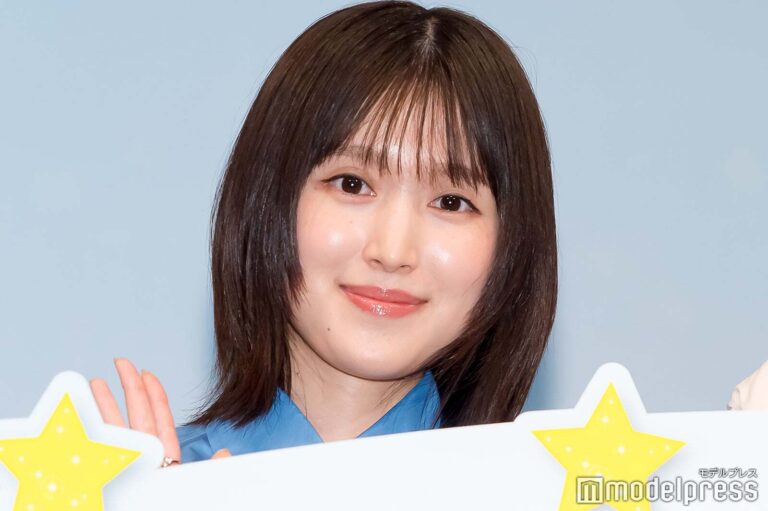 福本莉子が高校時代の思い出語る！「窓際が好き」【隣のステラ】