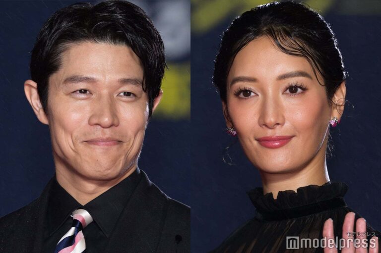 鈴木亮平＆菜々緒、海でスタイル際立つ！「眼福」反響続々