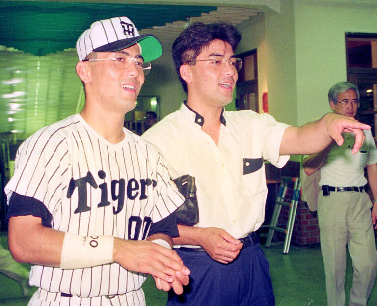 「亀山忍さん、56歳で逝去。腎臓がん闘病の末」