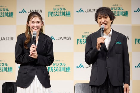 千原ジュニアとゆうちゃみ