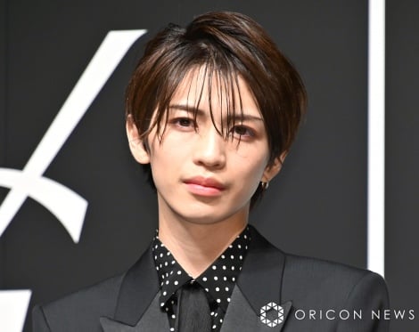 「岩橋玄樹、トークで.jpg