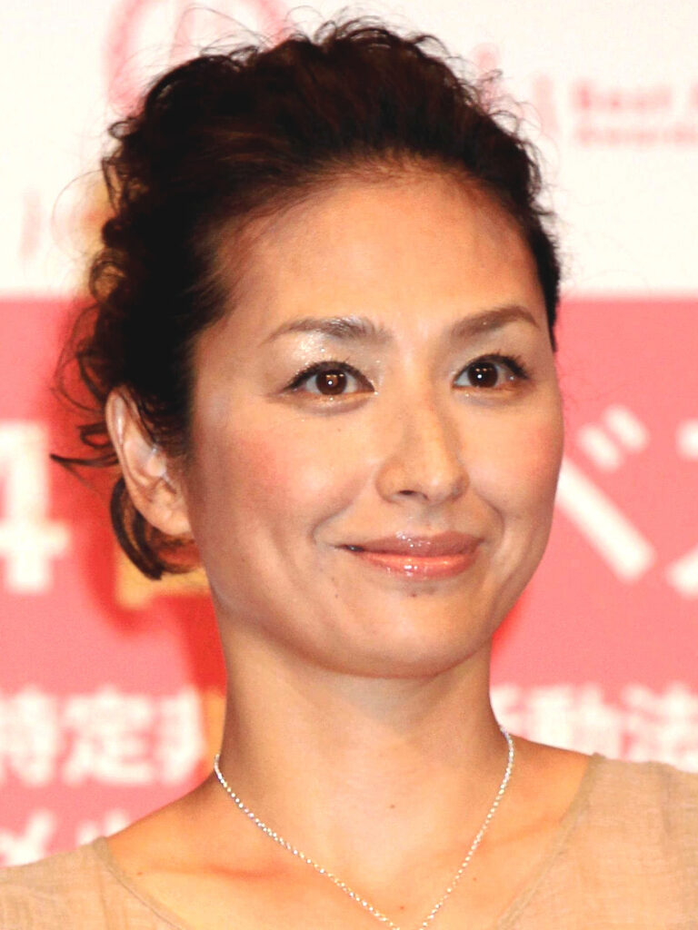 亜希が心機一転！思い出の家を引越しで涙のエピソード公開