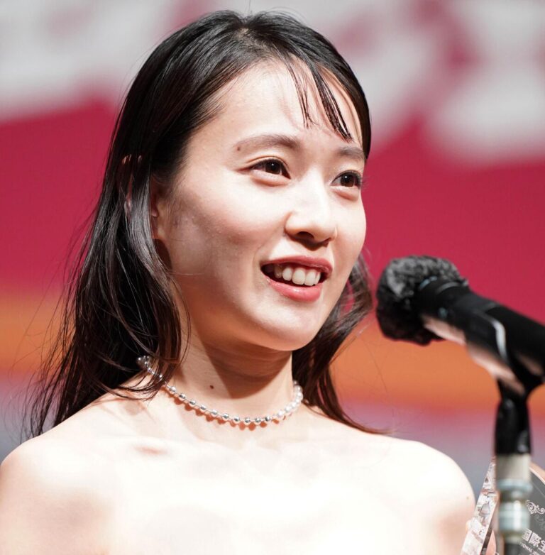 戸田恵梨香が細木数子役！？驚愕の変貌にネット騒然！