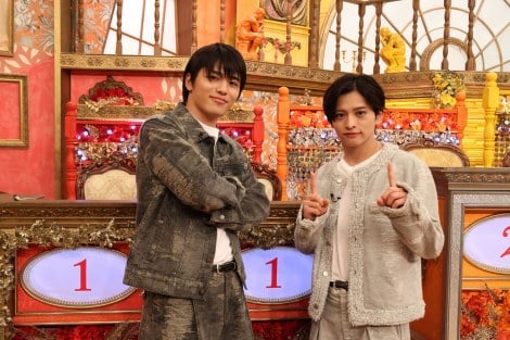 『今夜はナゾトレ』シーズンレギュラーに就任した篠塚大輝（左）、猪俣周杜（右）