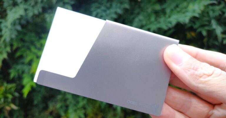 極薄チタン製！安全なマイナンバーカードケース試用レビュー