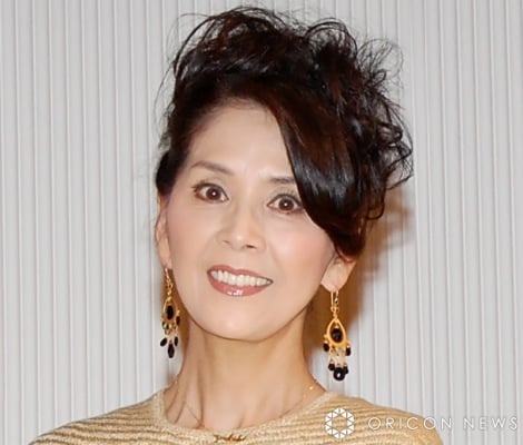 「柏木由紀子、家族の.jpg