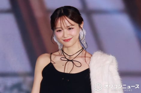 『Rakuten GirlsAward 2025 AUTUMN/WINTER』に出演した森香澄