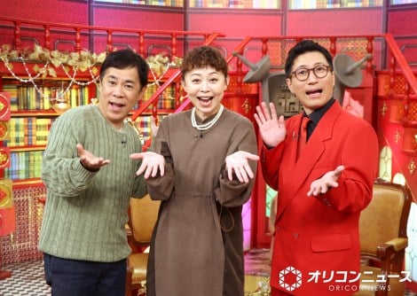 囲み取材の様子